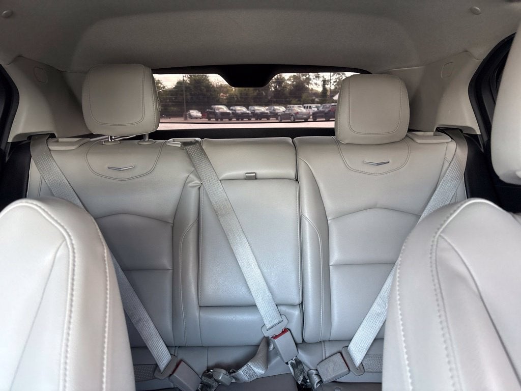 2021 Cadillac XT4 Luxury