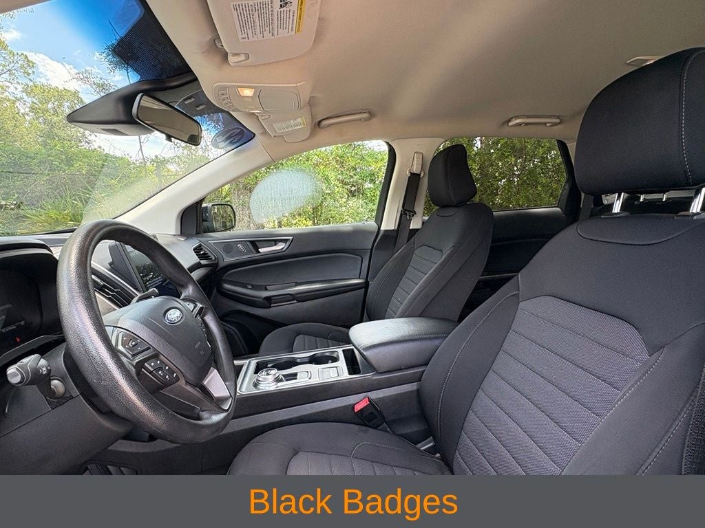2022 Ford Edge SE