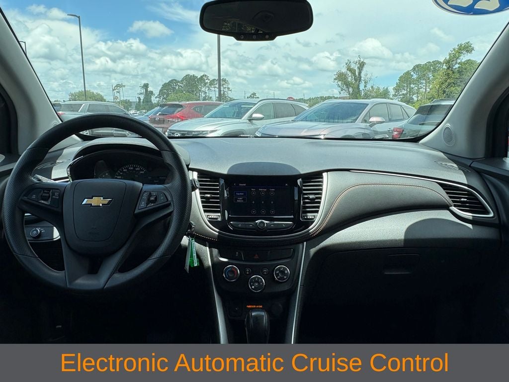 2022 Chevrolet Trax LS