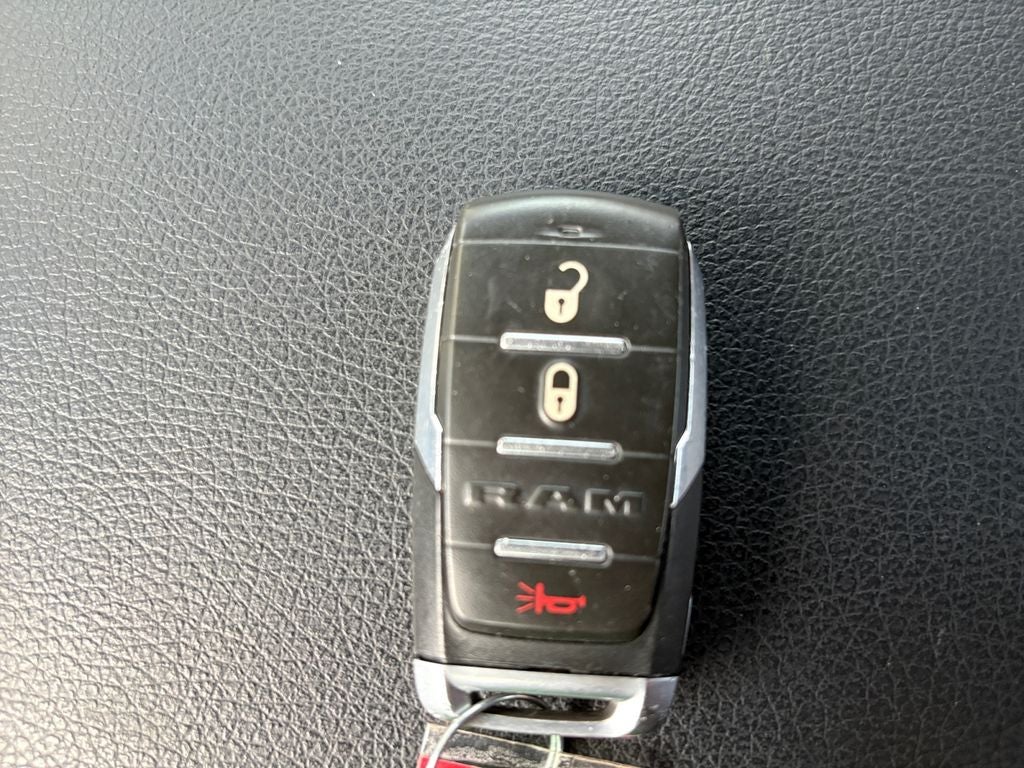 2022 RAM 1500 Big Horn Crew Cab 4x2 5'7' Box