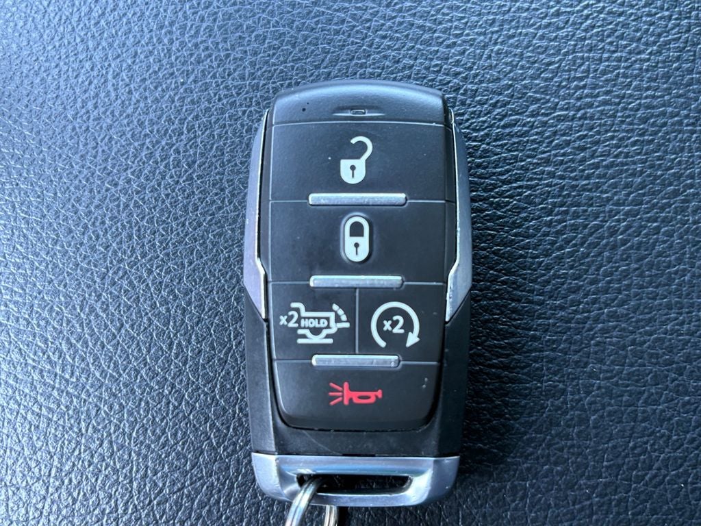 2025 RAM 1500 Big Horn Crew Cab 4x4 5'7' Box