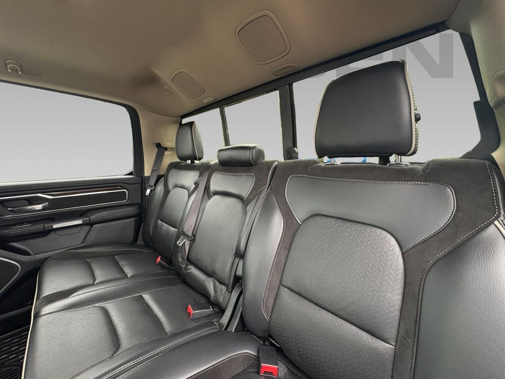 2021 RAM 1500 Laramie Crew Cab 4x4 5'7' Box