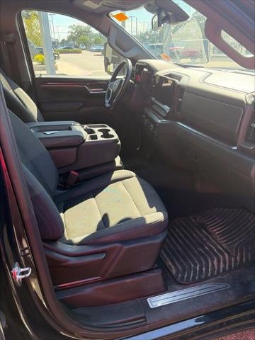 2023 Chevrolet Silverado 1500 4WD Crew Cab Standard Bed LT