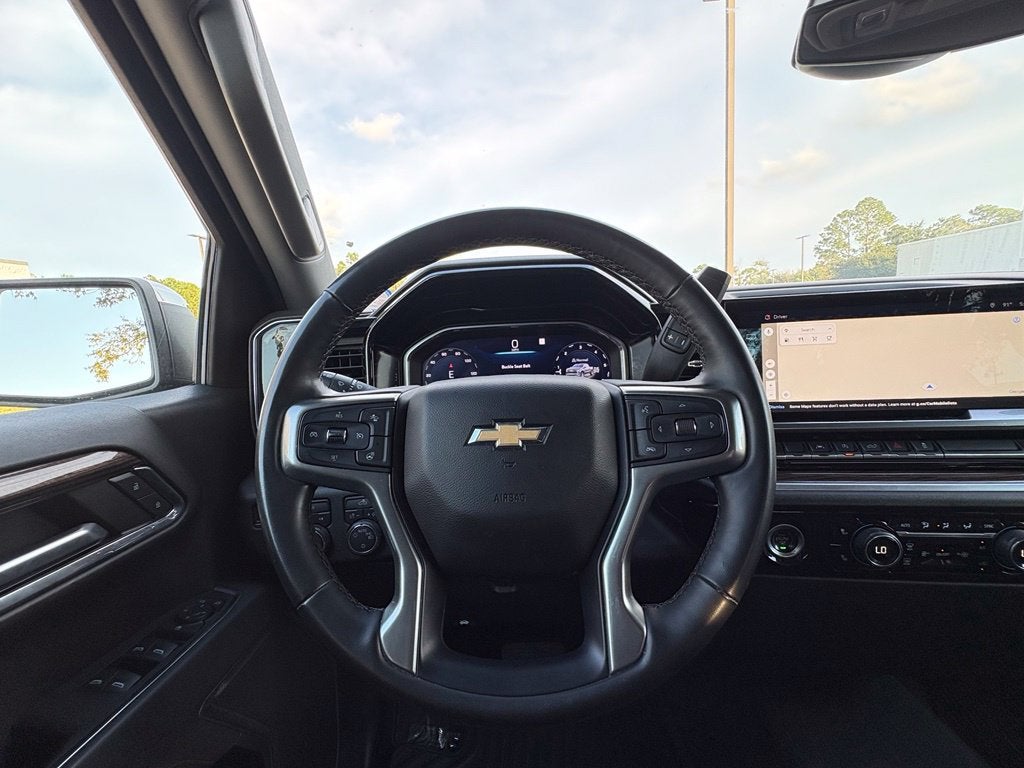 2023 Chevrolet Silverado 1500 4WD Crew Cab Short Bed LT with 2FL