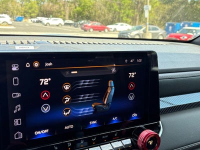 2024 Chevrolet Colorado 2WD LT