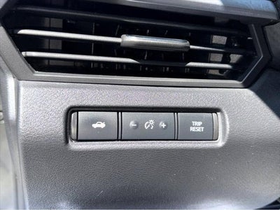 2022 Nissan Altima SR FWD