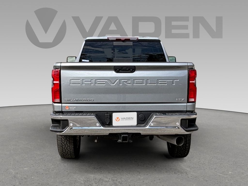 2025 Chevrolet Silverado 2500HD 4WD Crew Cab Standard Bed LTZ