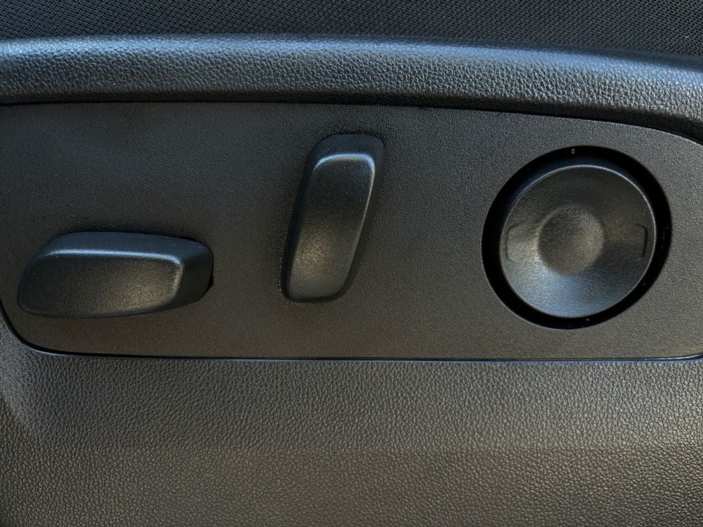 2023 Chevrolet Silverado 1500 4WD Crew Cab Standard Bed LT