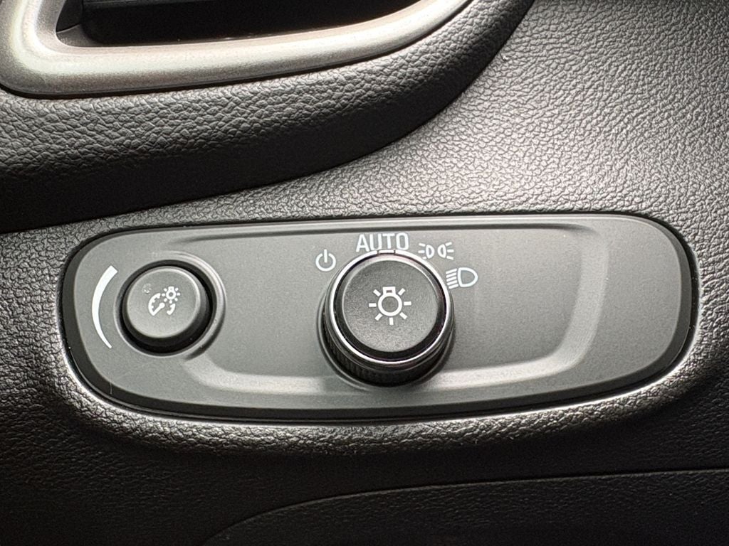 2020 Chevrolet Trax FWD LT