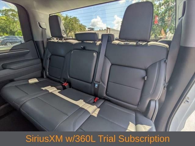2025 GMC Sierra 1500 2WD Crew Cab Short Box SLT