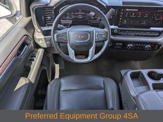 2025 GMC Sierra 1500 2WD Crew Cab Short Box SLT