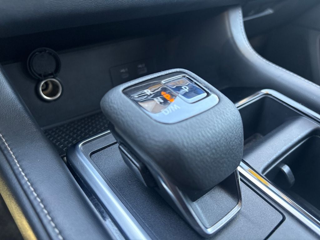 2022 Nissan Pathfinder SV 4WD