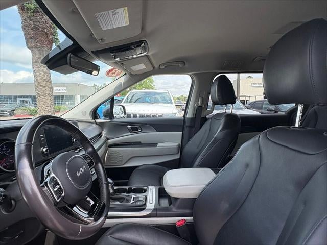 2023 Kia Carnival MPV LX Seat Package