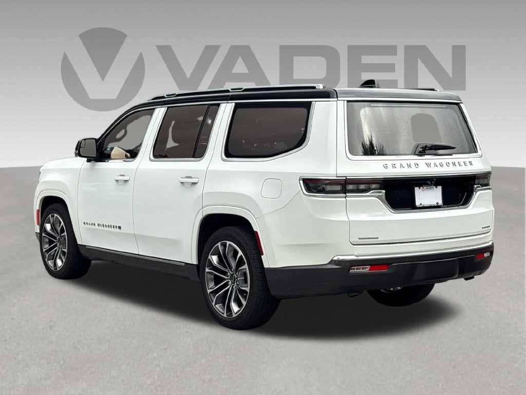 2022 Jeep Grand Wagoneer Series III