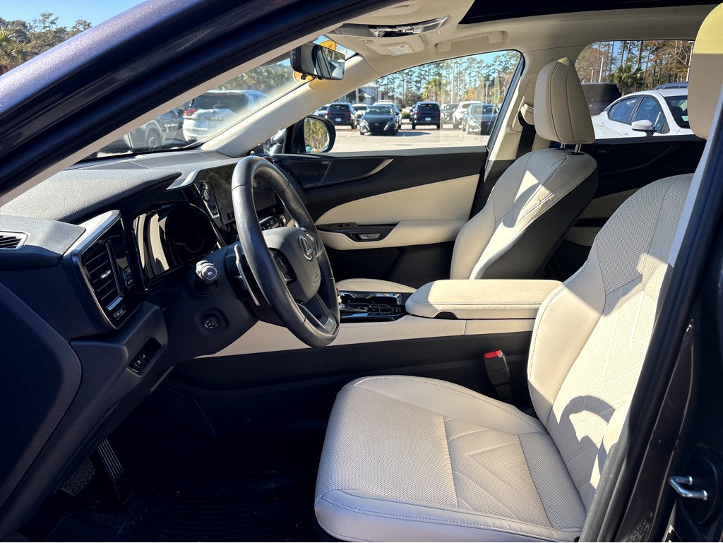 2025 Lexus NX NX 350h Luxury