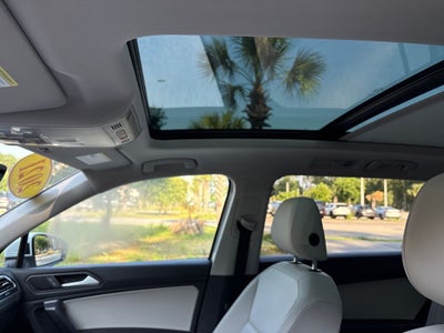 2021 Volkswagen Tiguan Base