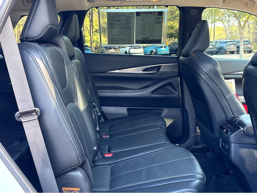 2023 INFINITI QX60 LUXE AWD