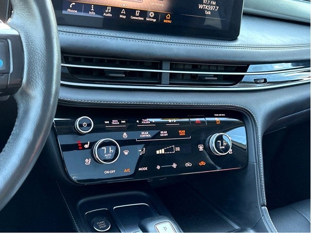 2023 INFINITI QX60 LUXE AWD