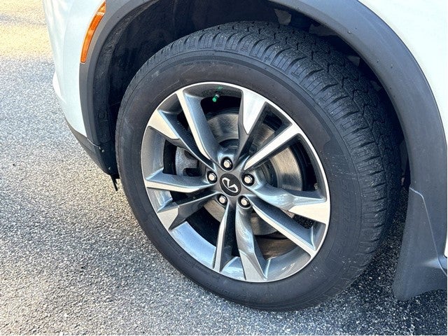 2023 INFINITI QX60 LUXE AWD