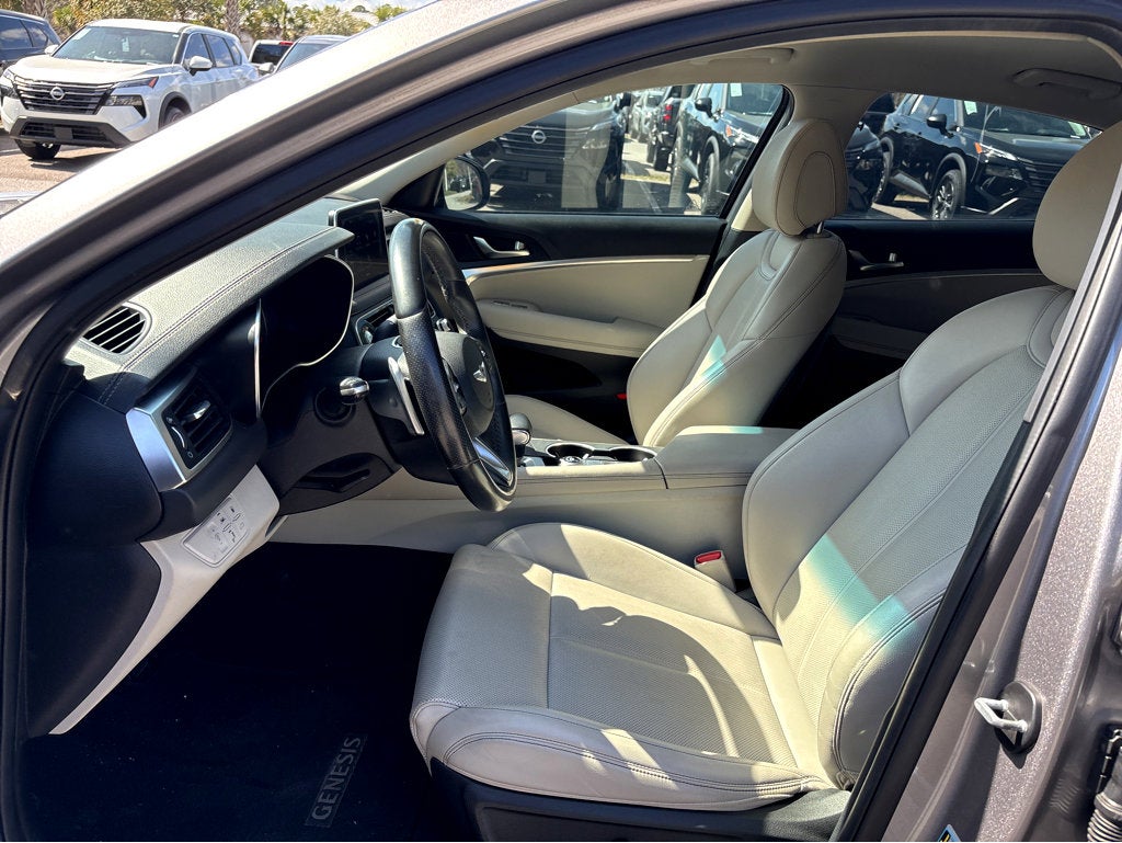 2021 Genesis G70 2.0T