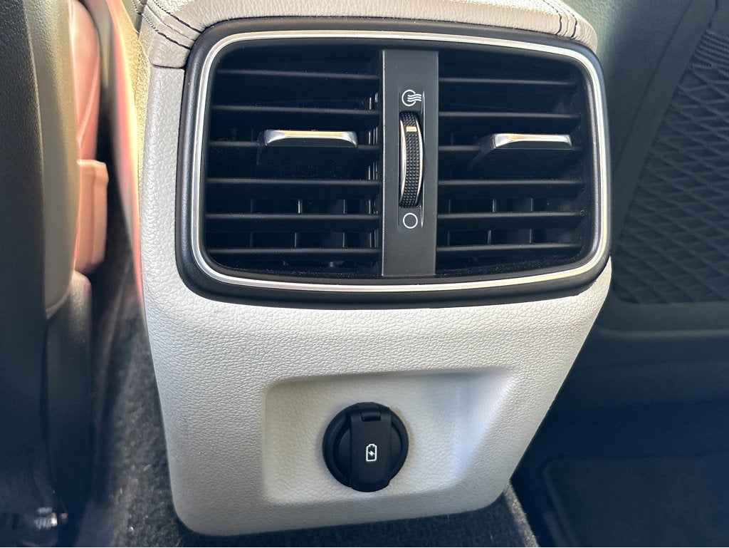 2021 Genesis G70 2.0T