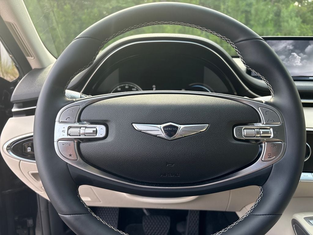 2023 Genesis GV70 2.5T