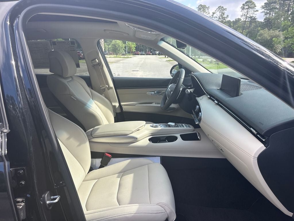 2023 Genesis GV70 2.5T
