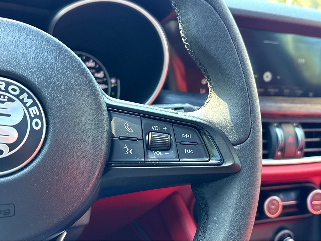 2020 Alfa Romeo Stelvio Base