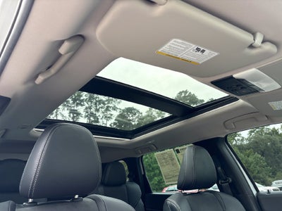 2023 Mitsubishi Outlander Base