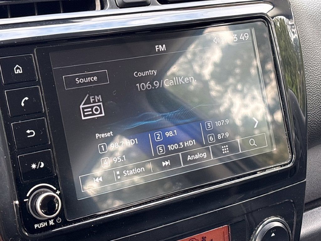 2024 Mitsubishi Mirage ES