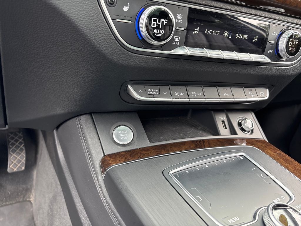 2020 Audi Q5 45 Premium Plus quattro