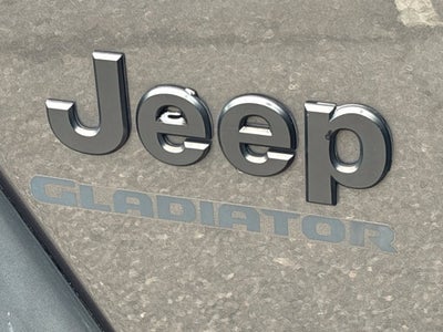 2020 Jeep Gladiator Sport