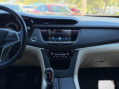 2018 Cadillac XT5 Luxury