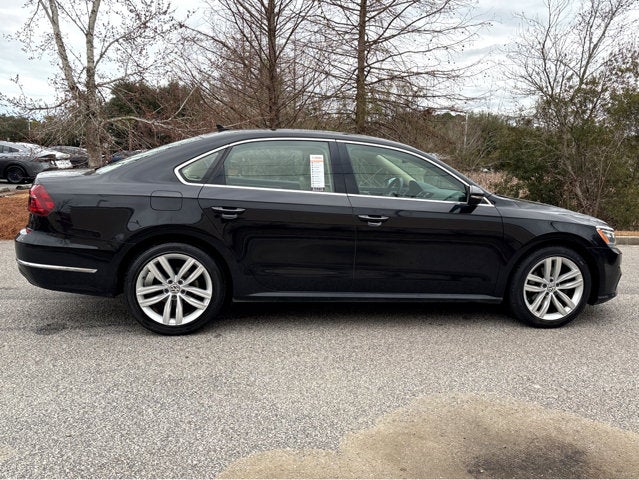 2018 Volkswagen Passat 2.0T SE w/Technology