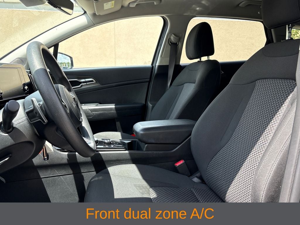2023 Kia Sportage Hybrid LX