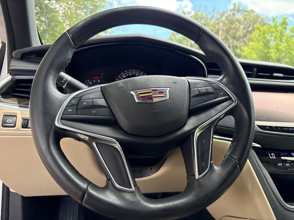 2017 Cadillac XT5 Base
