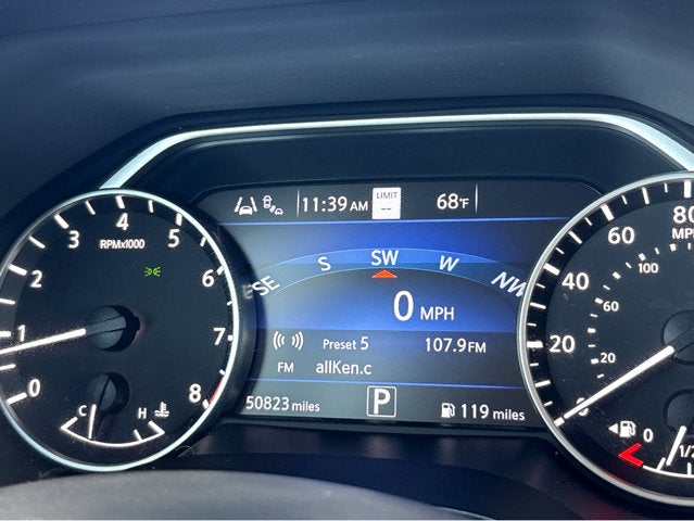 2023 Nissan Maxima SV