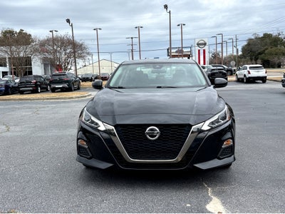 2022 Nissan Altima 2.0 SR