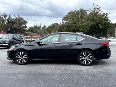 2022 Nissan Altima 2.0 SR