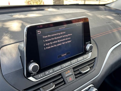 2022 Nissan Altima 2.0 SR