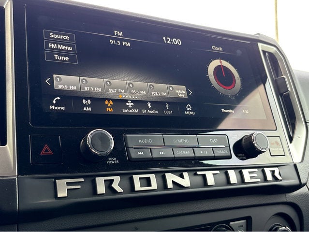 2025 Nissan Frontier SV