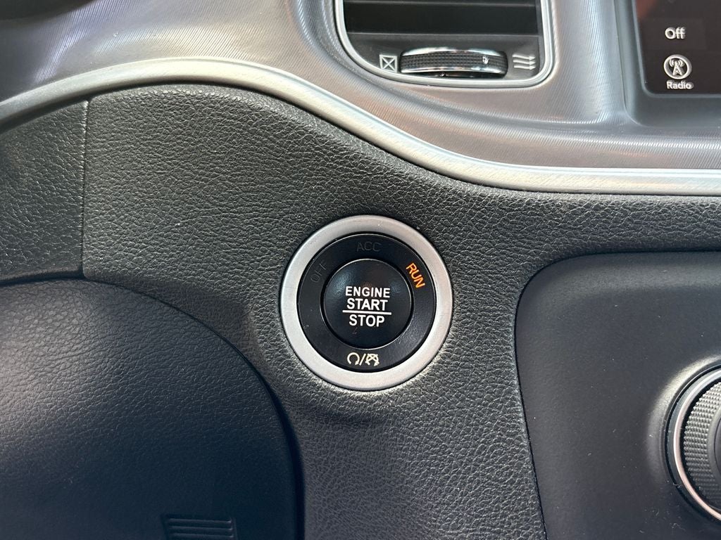 2022 Dodge Charger SXT
