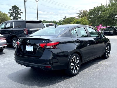 2022 Nissan Versa SR