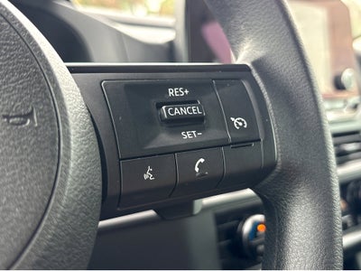 2025 Nissan Pathfinder S