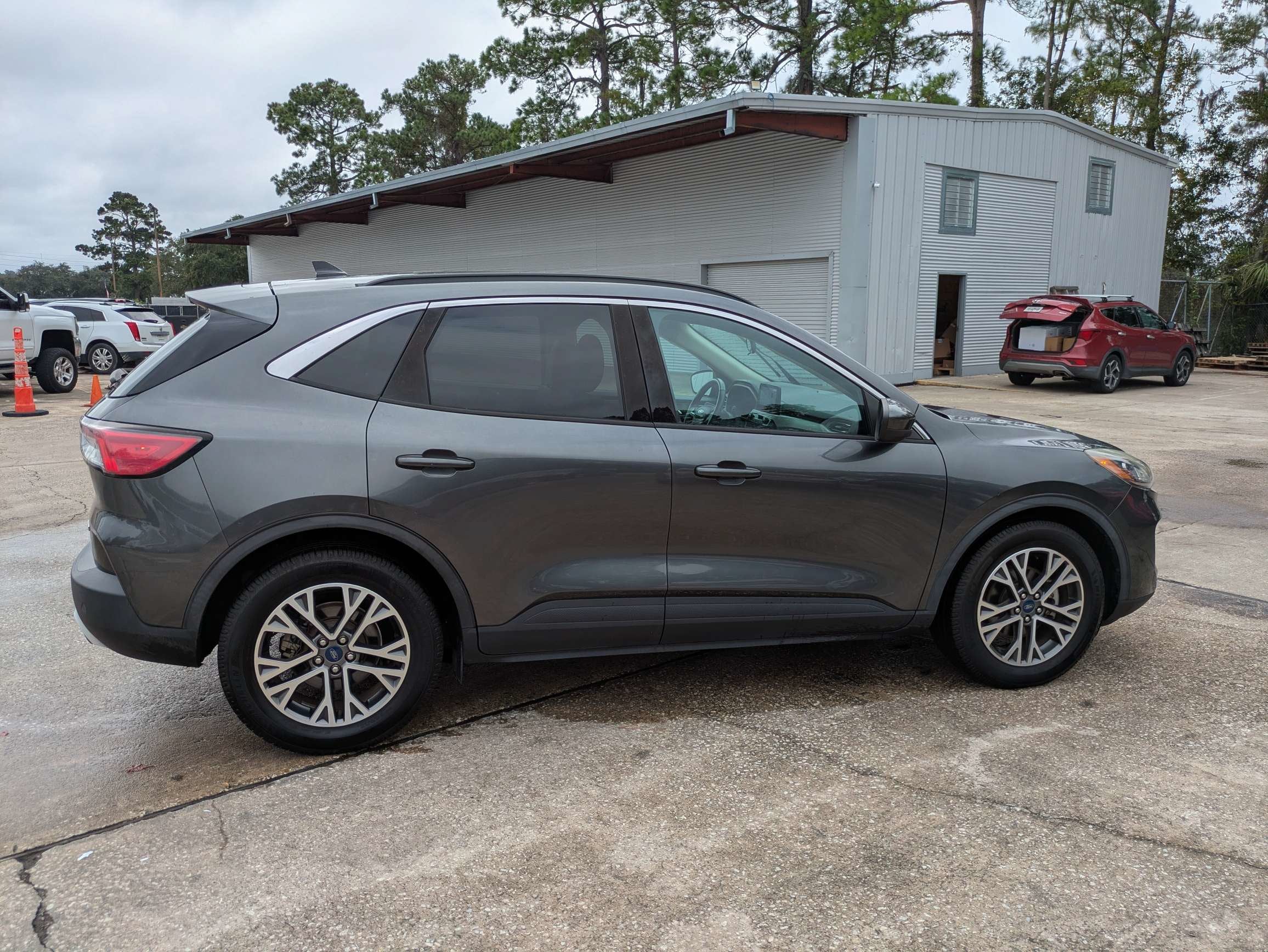 2020 Ford Escape SEL