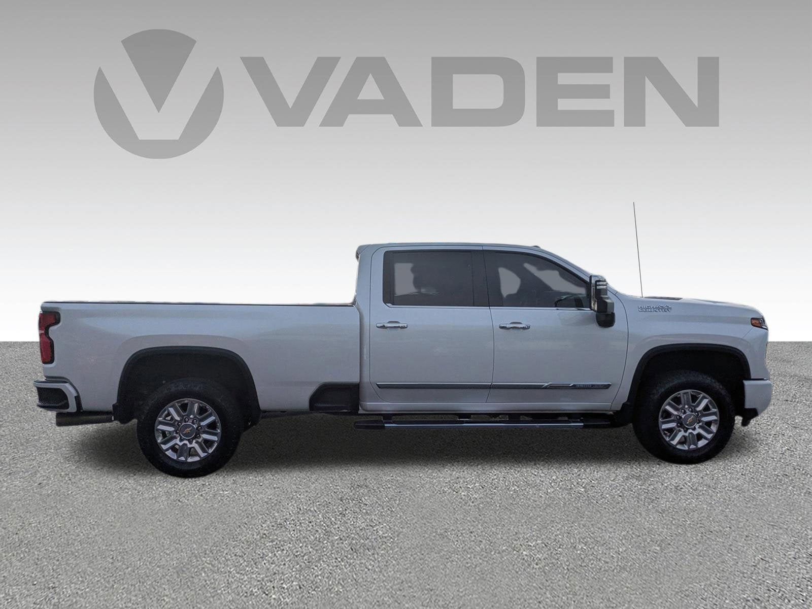 2025 Chevrolet Silverado 3500HD High Country