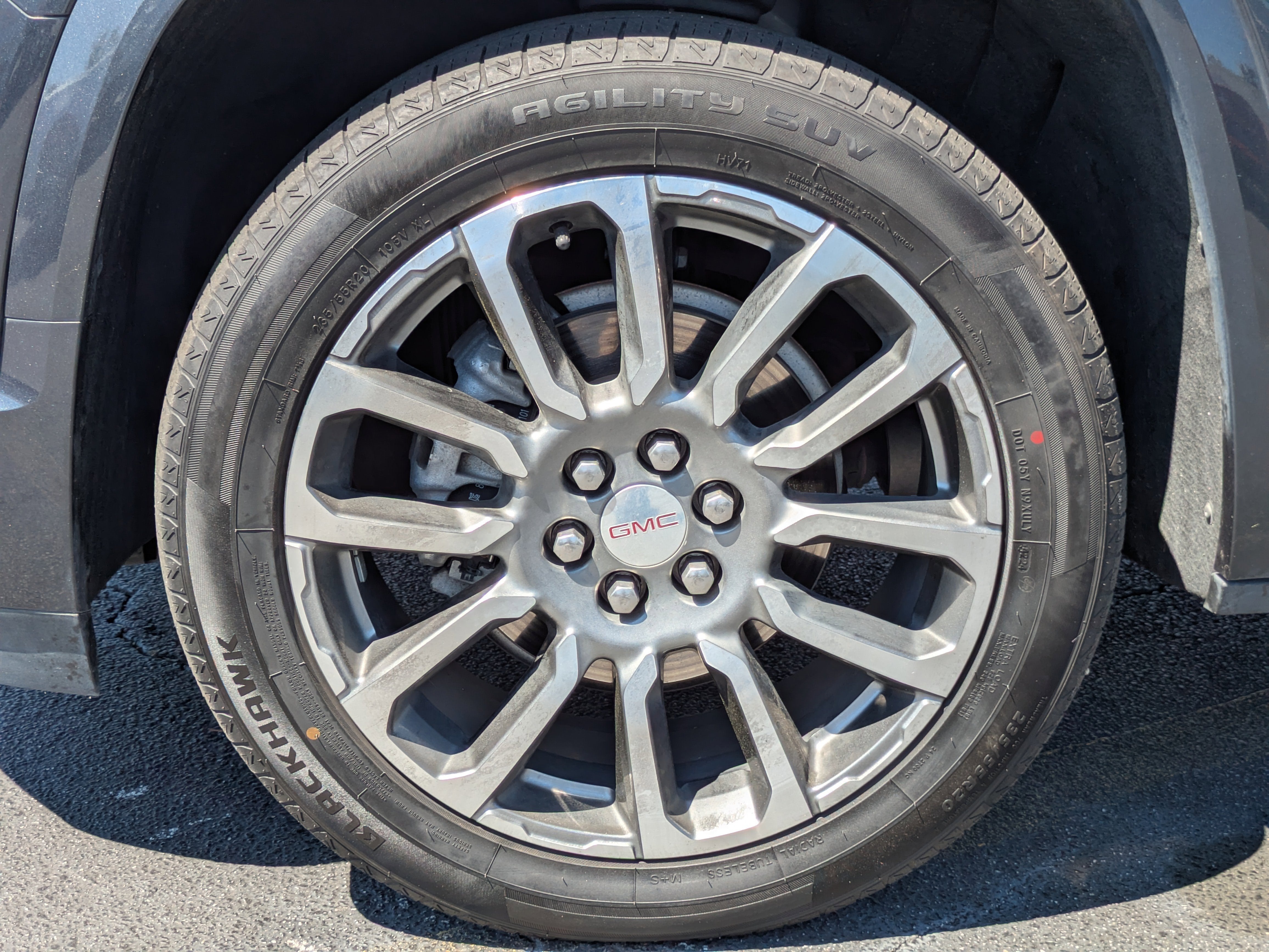 2021 GMC Acadia Denali