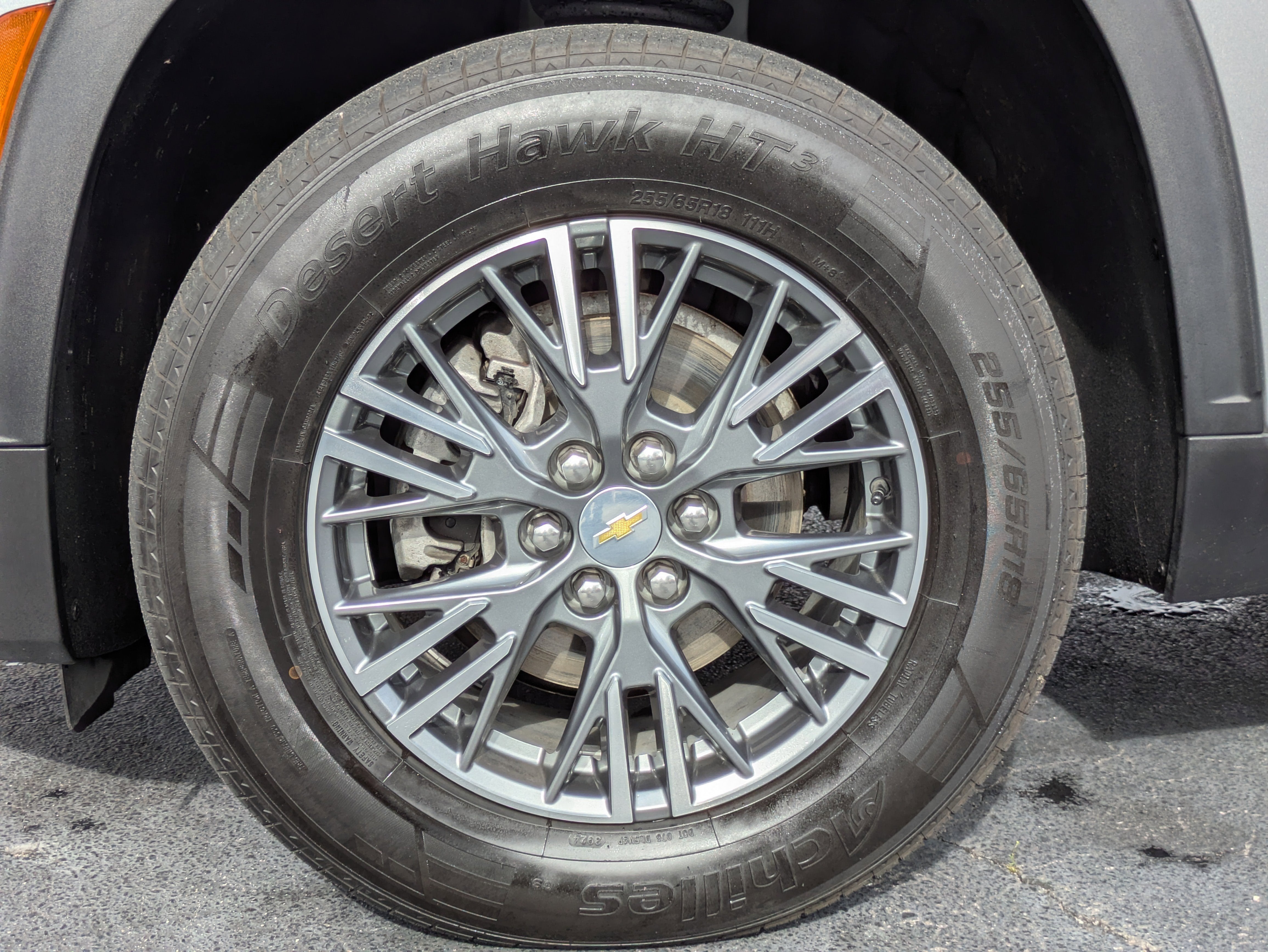 2024 Chevrolet Traverse FWD LT