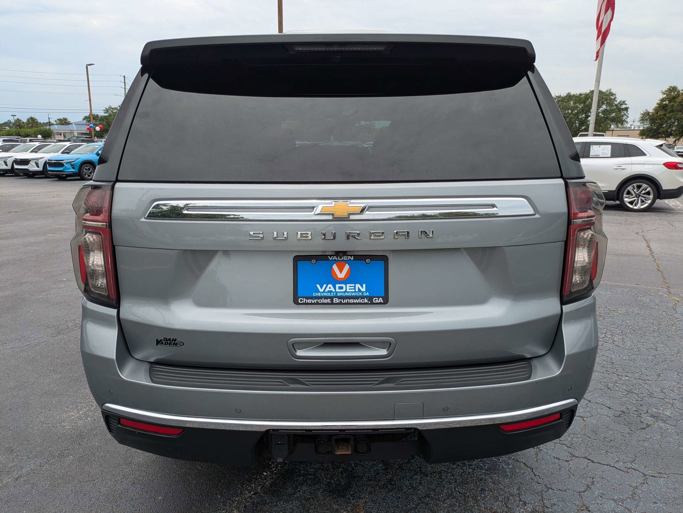 2024 Chevrolet Suburban LS