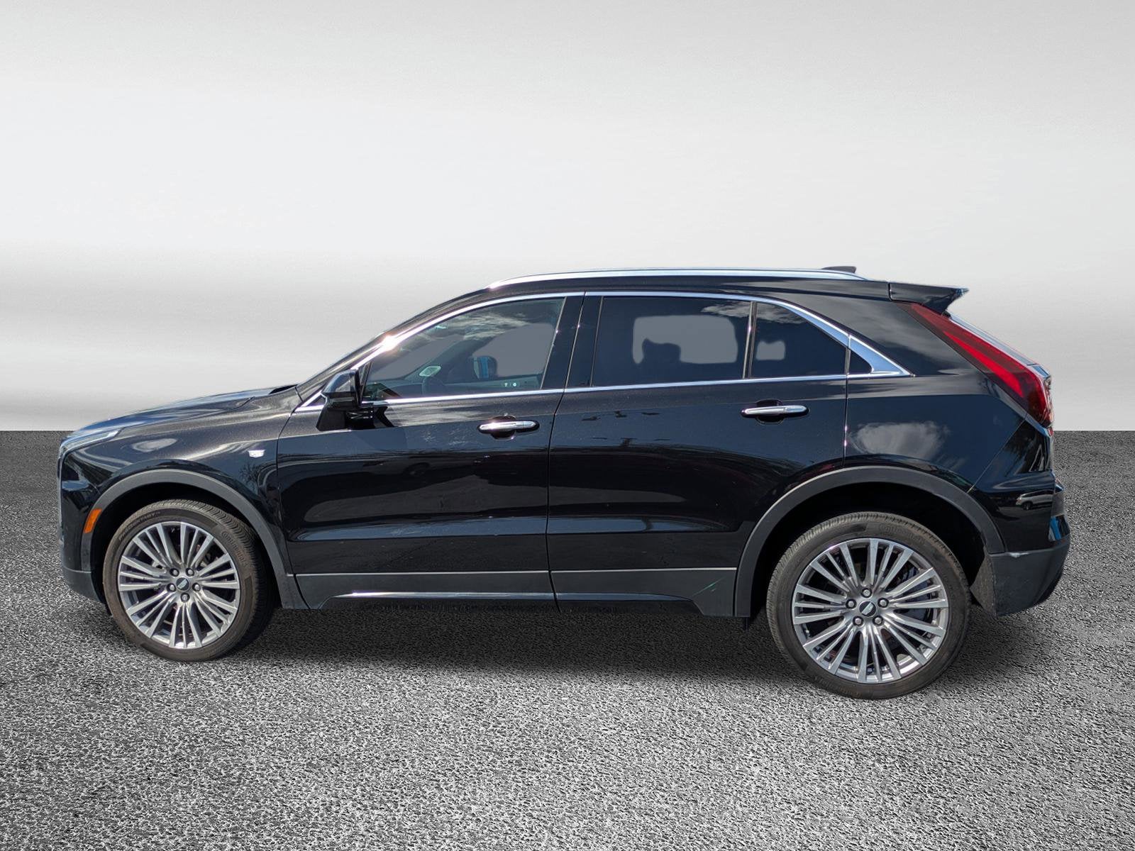 2024 Cadillac XT4 FWD Premium Luxury